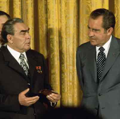 <p>Period of improved relations between the USA and the USSR in the 1970s, despite the Vietnam War.</p>