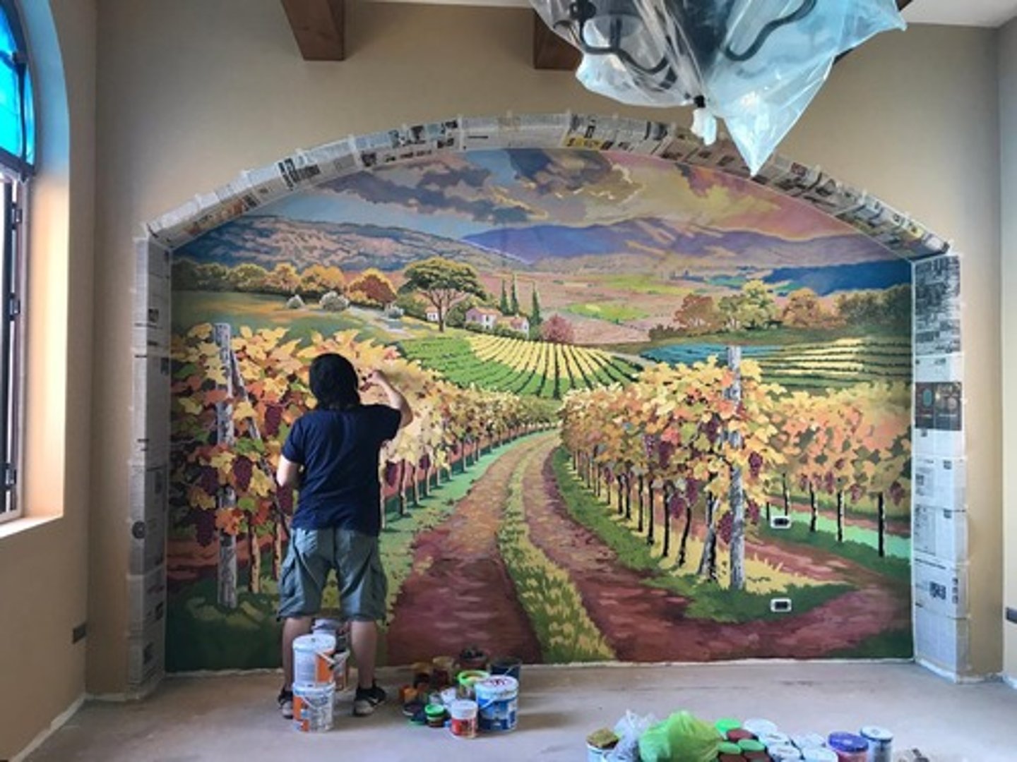 <p>A huge-sized painting usually created on a wall that aims to convey a message to the public.</p>