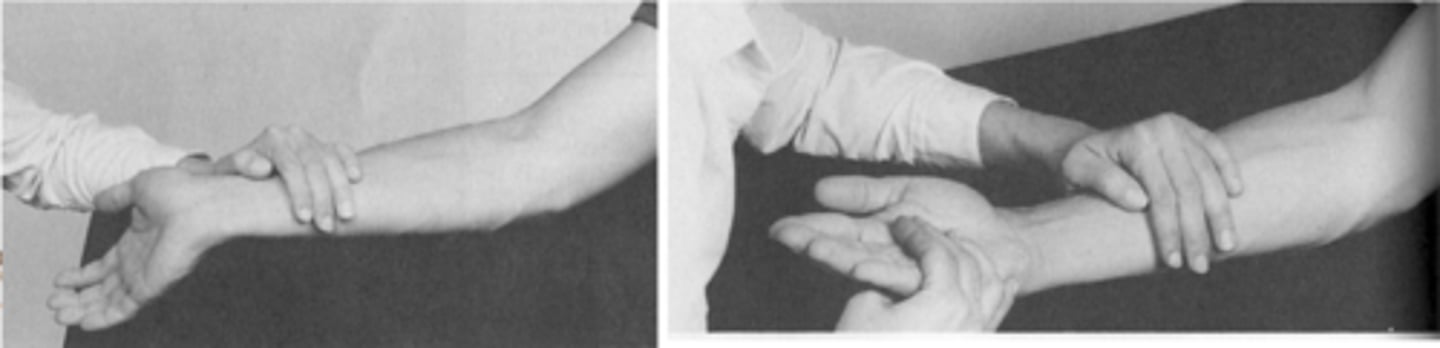 <p>alkar a csuklóig alátámasztva, rögzítem, kéz lelóg supinatióban</p><p>> dorsalflexióból és radialdeviatióból végezze a mozgást (volarflexio+ ulnardeviatio)</p>