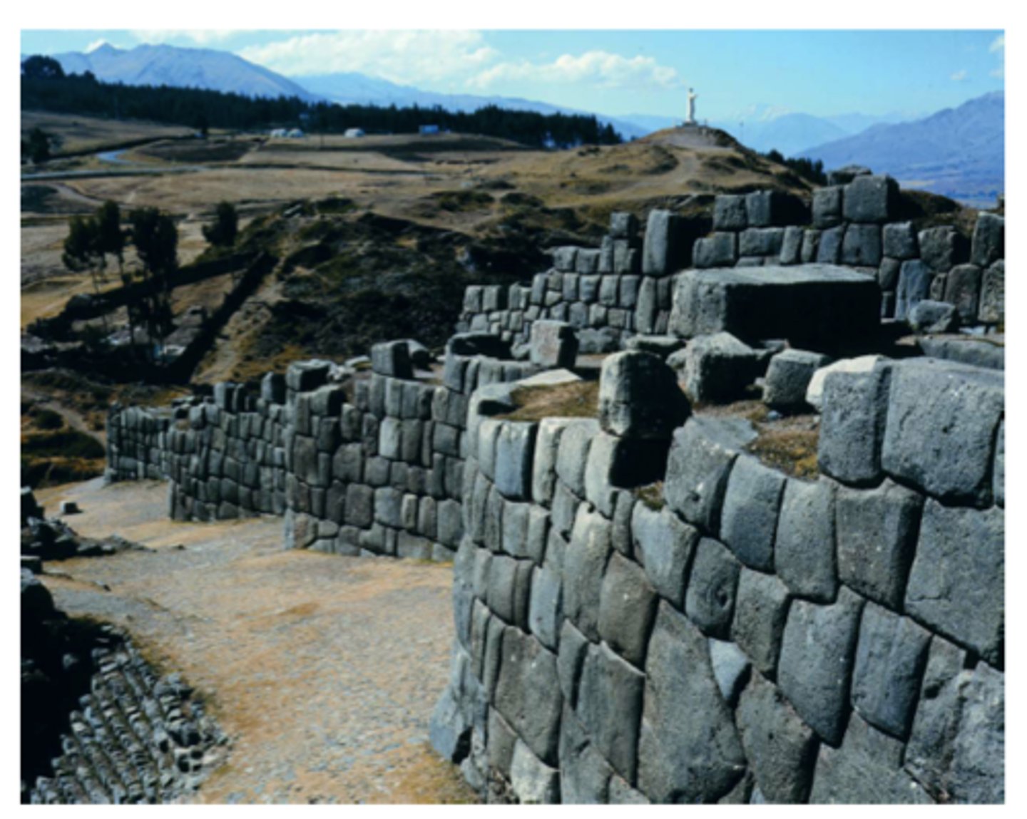 <p><b>Designation</b>: Central highlands, peru<br><br><b>Artist/Culture</b>: Inca<br><br><b>Date of Creation</b>: c. 1440 CE<br><br><b>Materials</b>: sandstone</p>