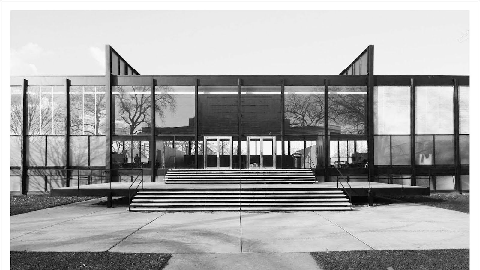 <p>Altes Museum:</p><ol><li><p>Neoclassical style</p></li><li><p>symmetrical monumental, inspired by Greek temples</p></li><li><p>interior: central <strong>rotunda</strong>, galleries, light-filled spaces</p></li><li><p>public palace for art</p></li></ol><p></p><p>Crown Hall:</p><ol><li><p>modernist and <strong>international style</strong></p></li><li><p>symetrical simple composition</p></li><li><p><strong>open plan</strong> column-free interior with suspended roof and steel frame</p></li><li><p>the idea: allow students to see what they are all doing so they can learn from each other</p></li><li><p>radical departure from historical styles by showcasing modern engineering in a pure form</p></li></ol><p></p>