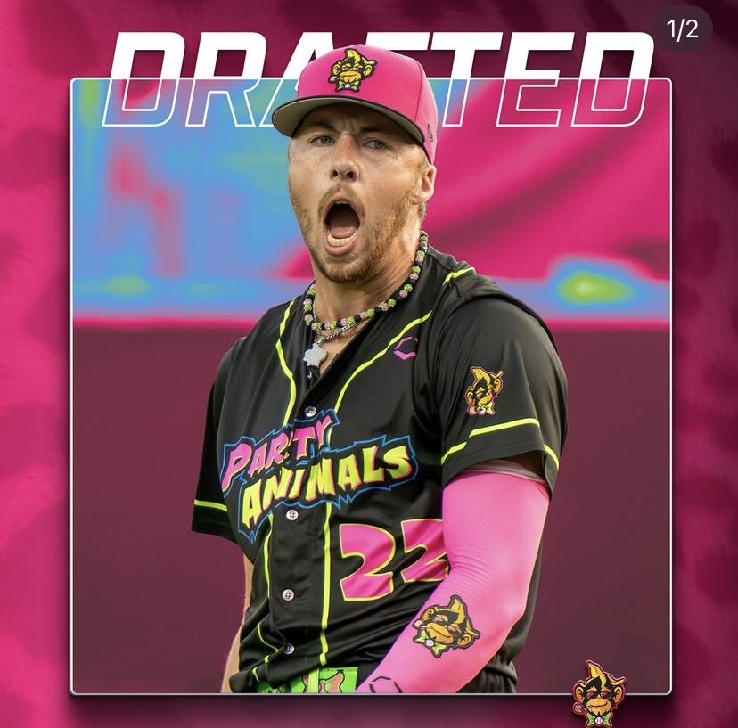 <h2>22, LHP, Mork’s BFF</h2><p></p>