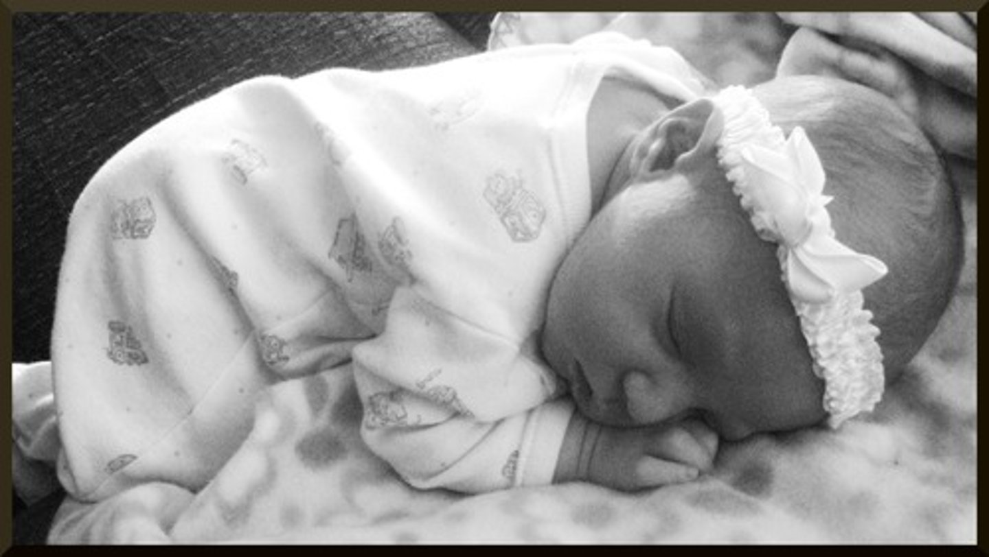 <p>крепко спать</p>