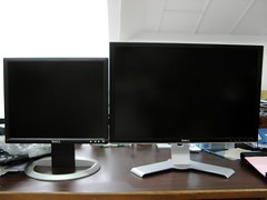 <p>monitor</p>