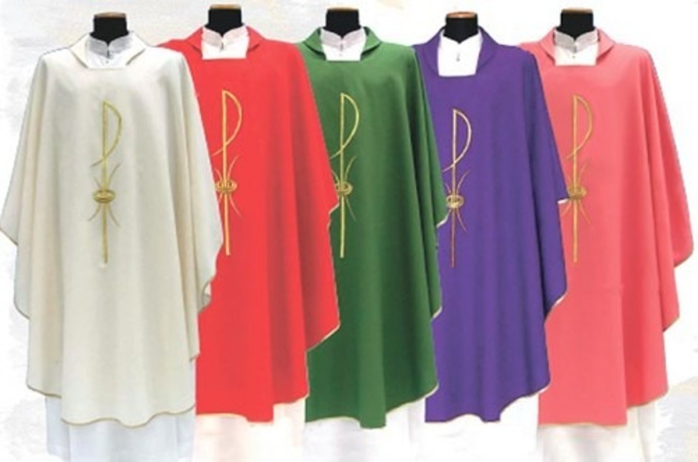 <p>the outer vestment worn by a priest at liturgy</p><p>changes with liturgical season</p>
