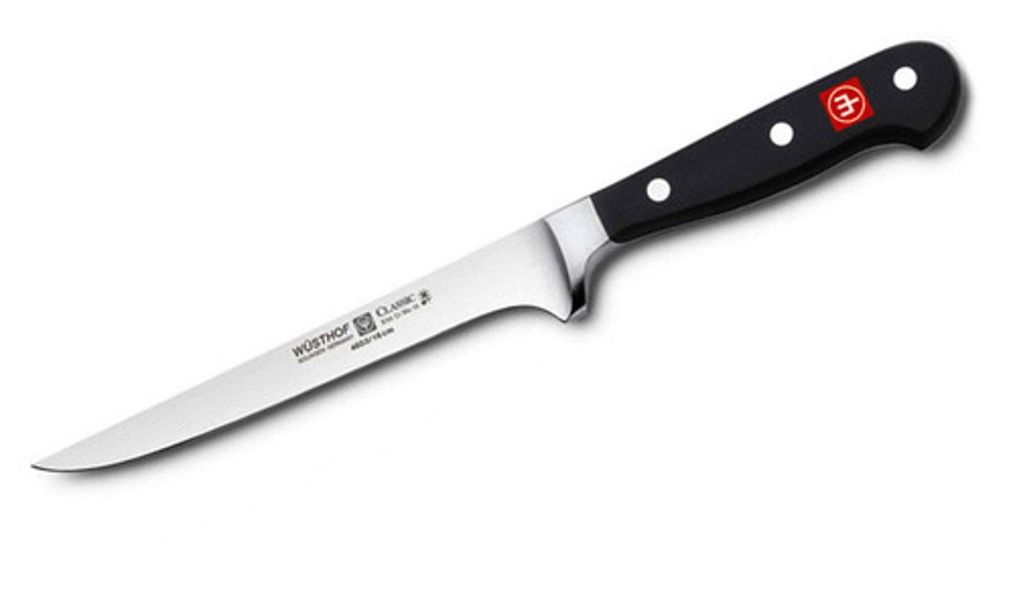 <p>A thin, flexible blade for cutting fish fillets. It is a short knife, about 6 inches long.</p>