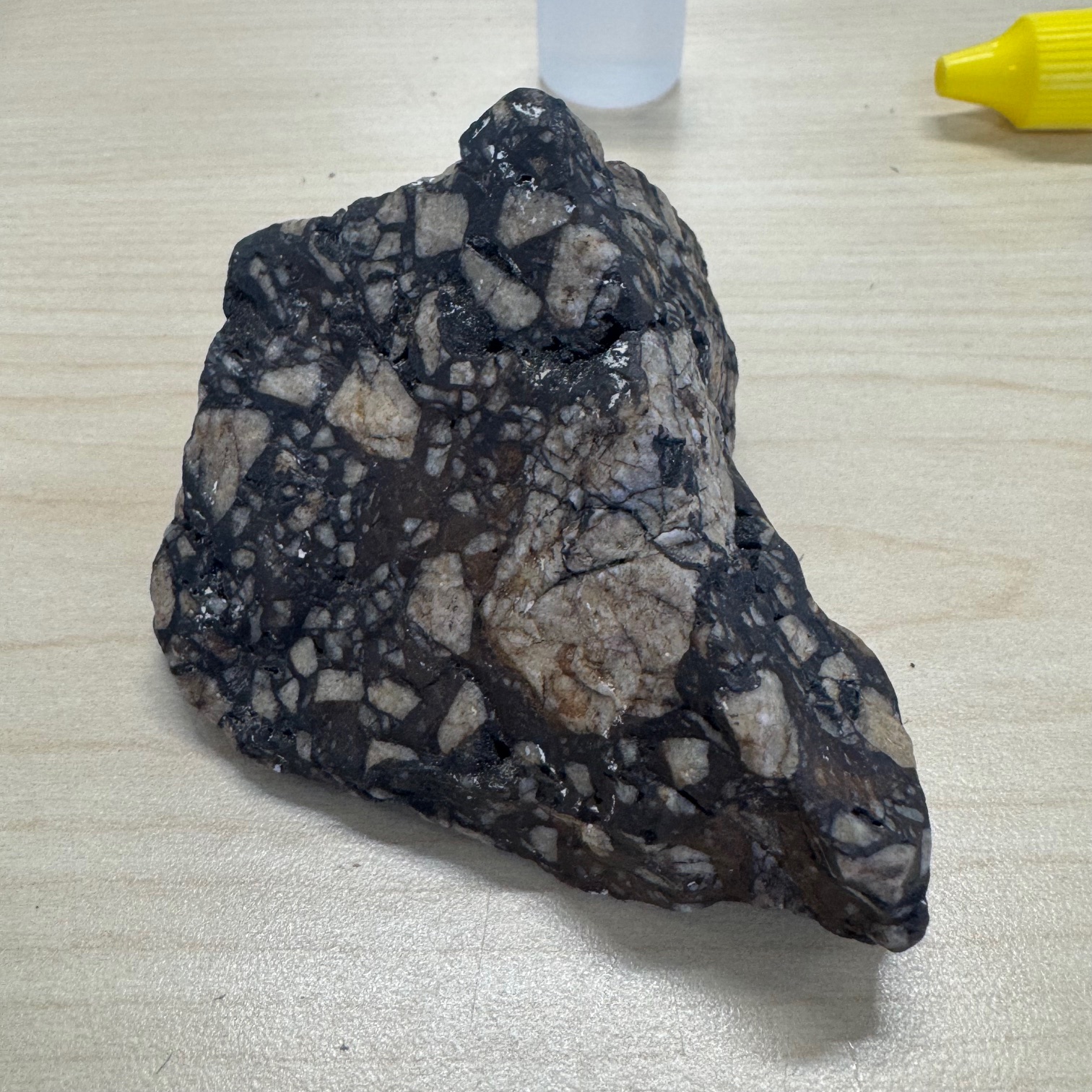 <p>Breccia</p>