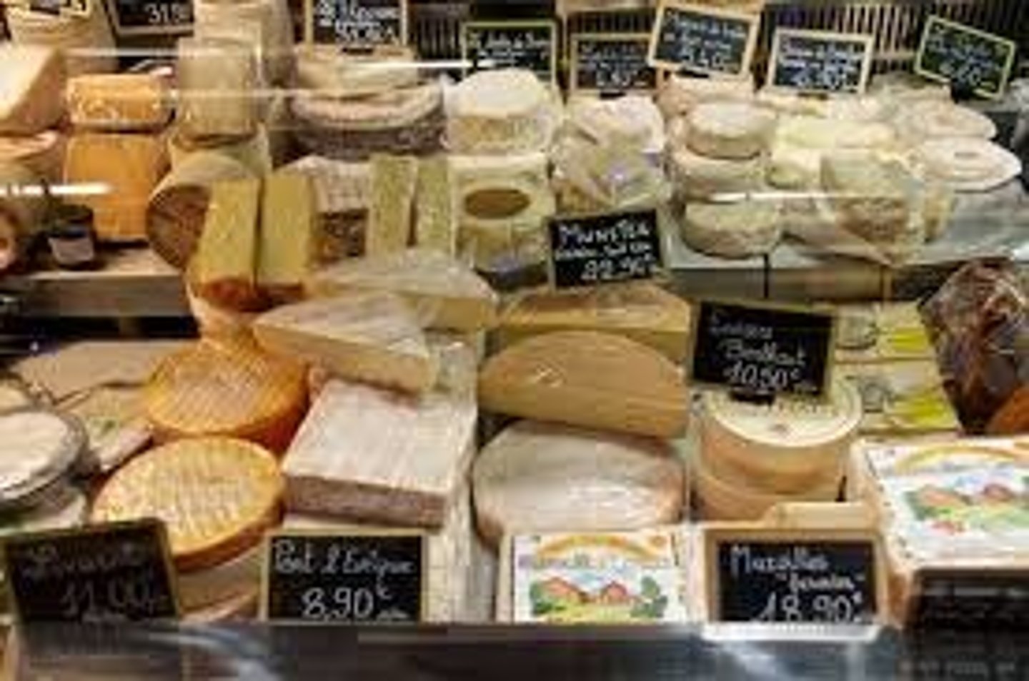 <p>dairy market/cheese market</p>