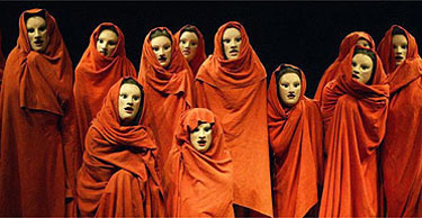 <p>A group of actors who comment on the main action of a play.</p>