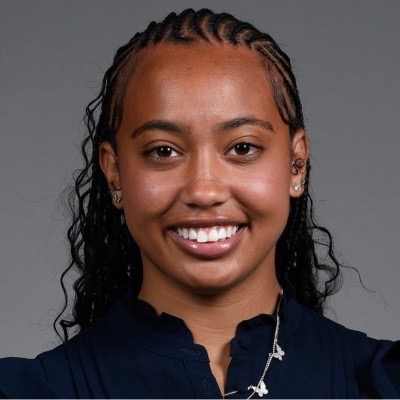 <p>Daryn Dickens</p>