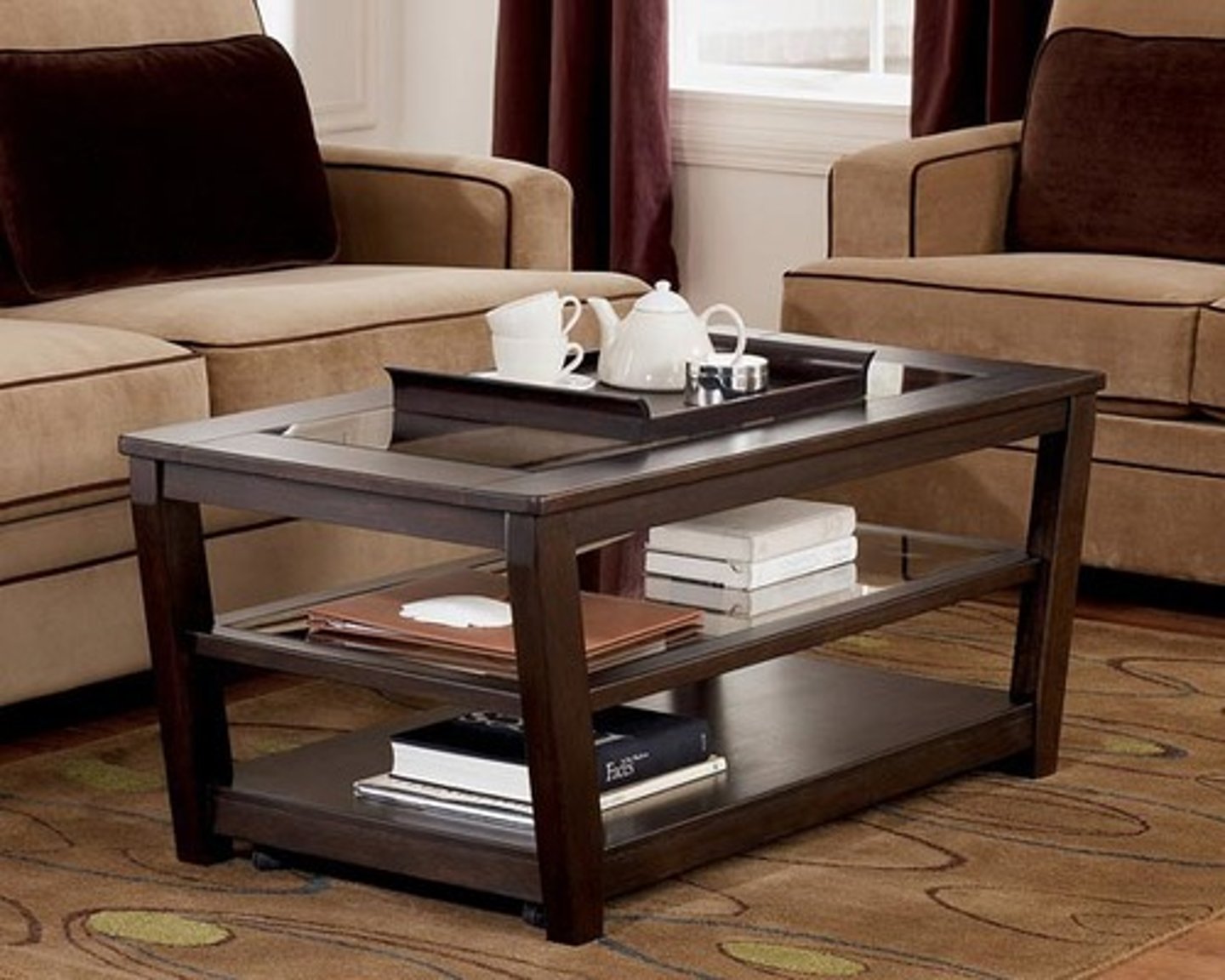 <p>coffee table</p>