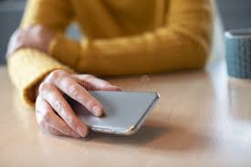 <p>I put my phone down</p>