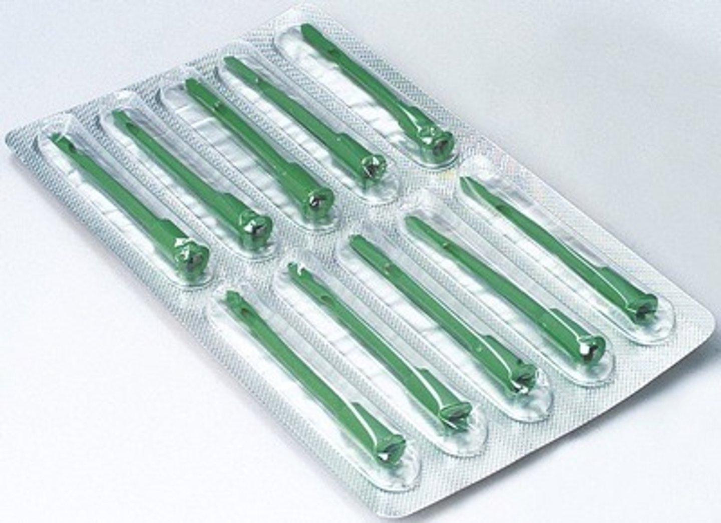 <p>To administer medications into the teat canal. Other possible uses include draining a mastitic quarter, keeping a teat canal or sphincter open during and after surgery, flushing an abscess, and performing a peritoneal tap</p>