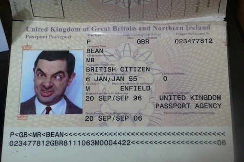 a citizen (m)