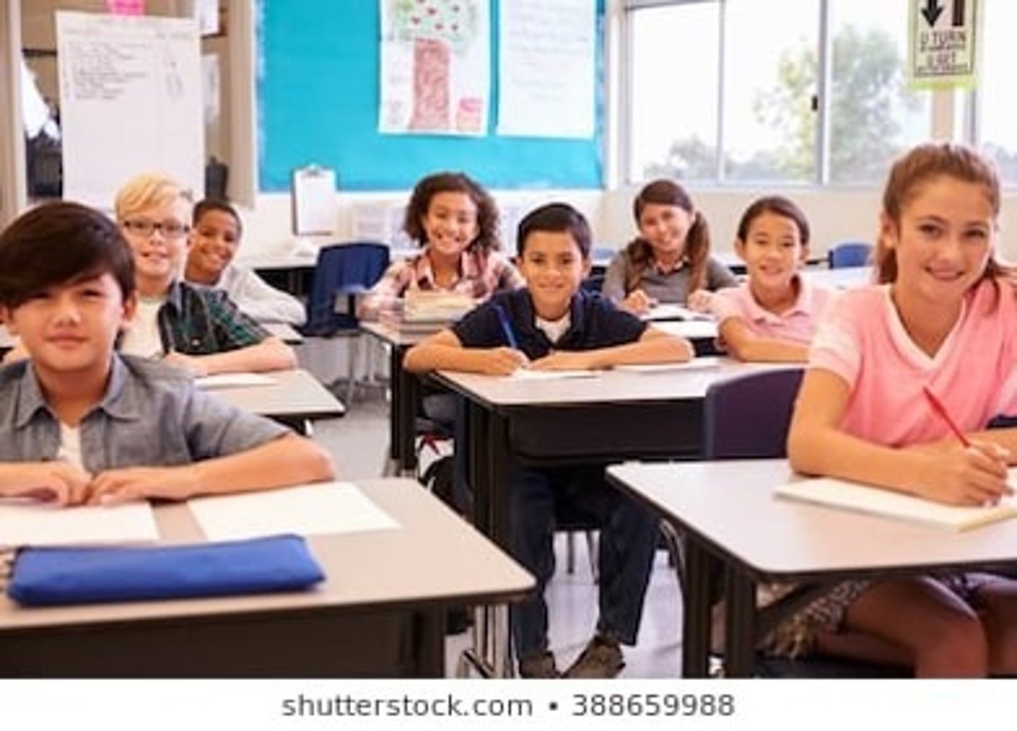 <p>shàngkè</p><p>to go to class</p>