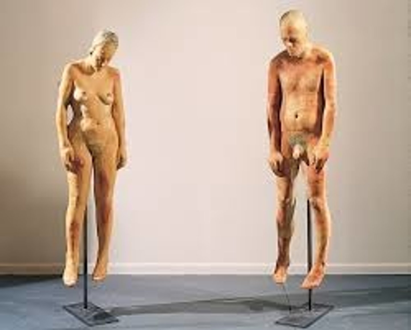 <p>Kiki Smith</p><p>1990</p><p>Identity, the Body and Politics</p><p>Artist: Daughter of an opera singer and artist.</p><p>Commissioner:</p><p>Original Location:</p><p>Style: Sculpture. (Identity, the Body and Politics)</p><p>Characteristics: Crystalline beeswax figure with fluids coming out of it. Very naturalistic.</p><p>Subject: Male and female hanging dead with "life giving forces" coming out of them.</p><p>Function: Thinking of the life and death of her parents.</p>