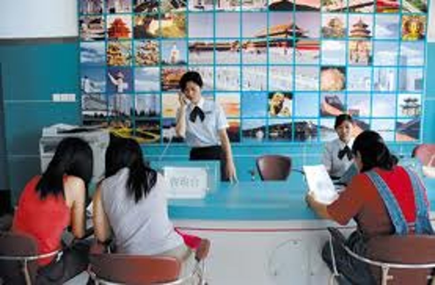 <p>travel agency</p>