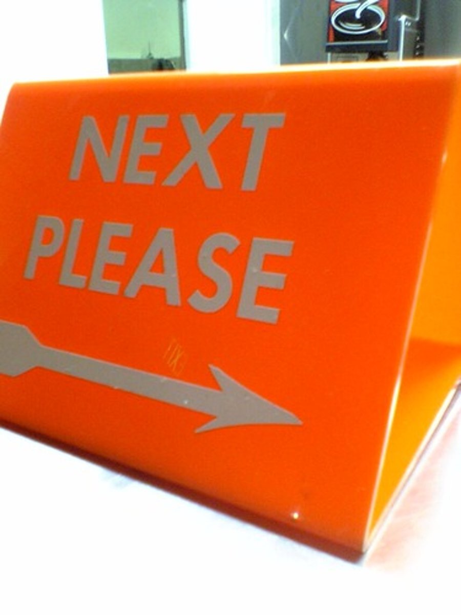 <p>つぎ</p><p>next</p>