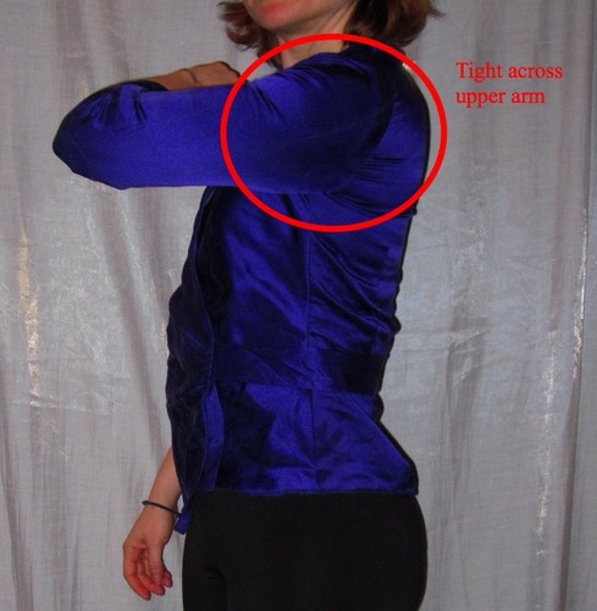 <p>long bone found in the arm extending from the shoulder to the elbow.<br>upper arm</p>