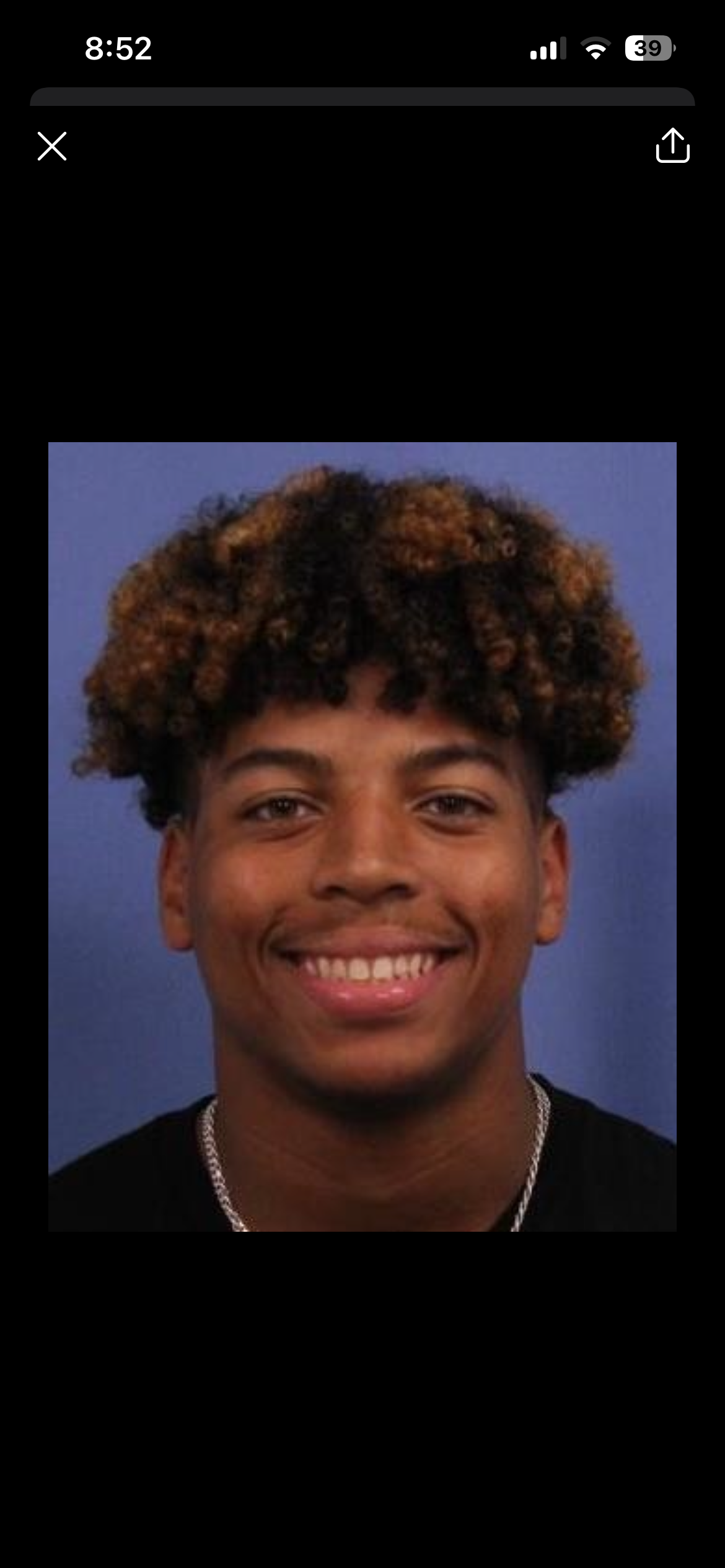 <p>Antonio Barnes</p>