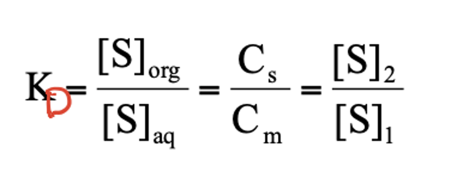 <p>organic over aq, characters of the analyte, organic phase, and aq phase</p>