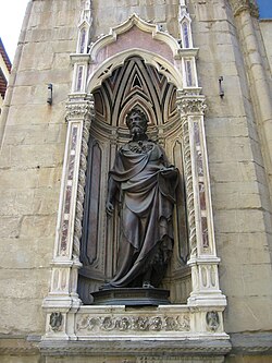 <p>Created by Ghiberti. Bronze statue showing naturalism</p>