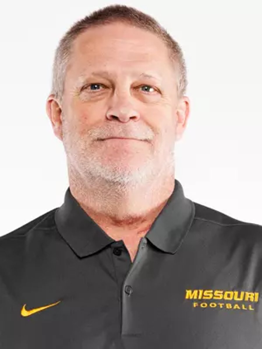 <p>Dir of football ops and chief of staff</p>