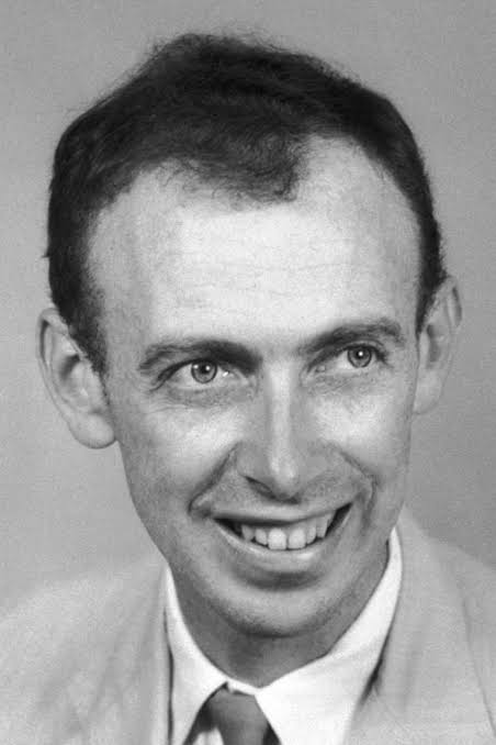 <p><span>American biologist who proposed that the structure of DNA is a double helix (with James Watson and Rosalind Franklin)</span></p>