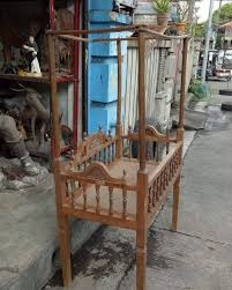 <p>Baby crib</p>