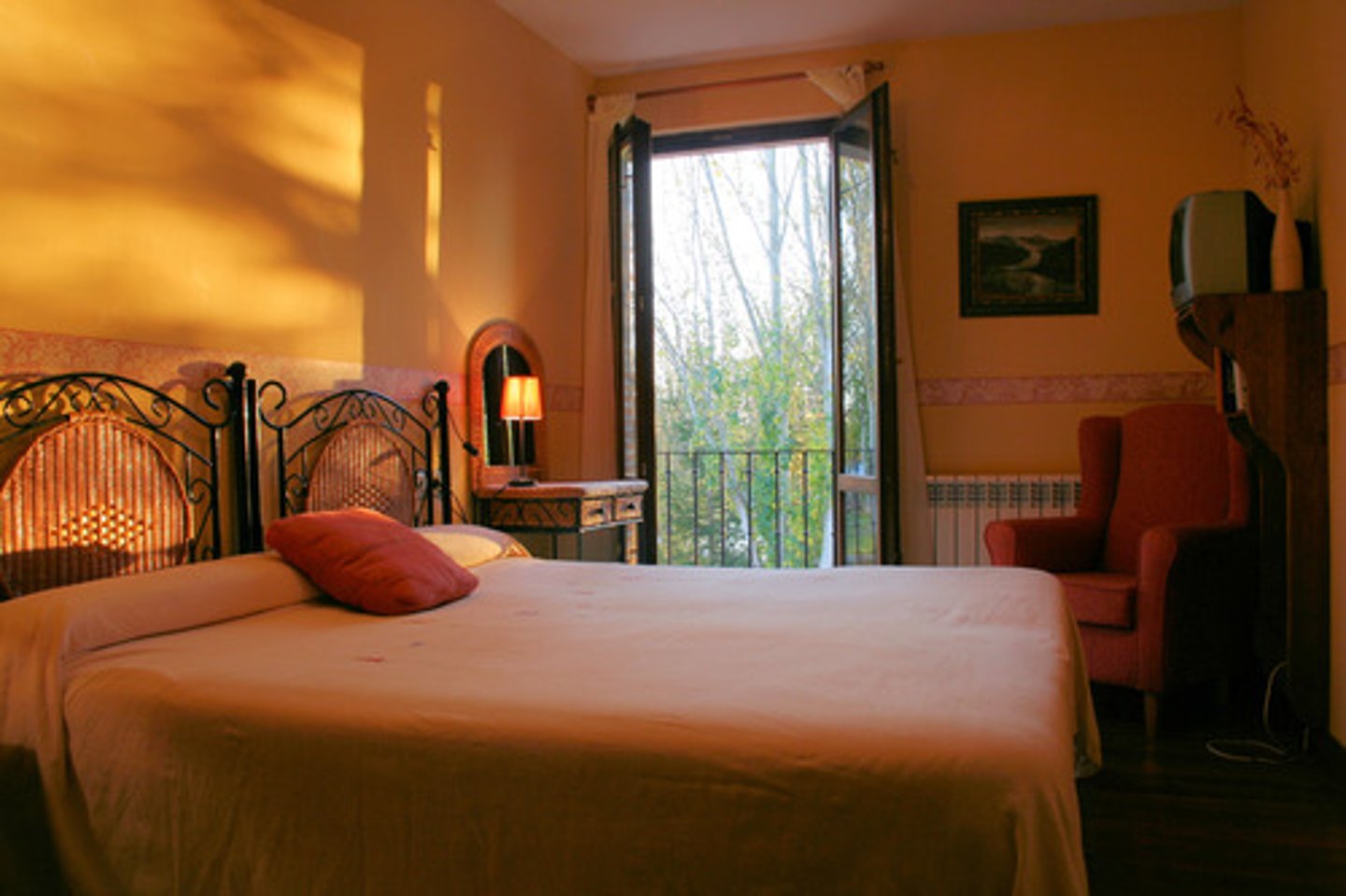 <p>bedroom</p>