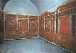 <p>Cubiculum with wall frescos</p>