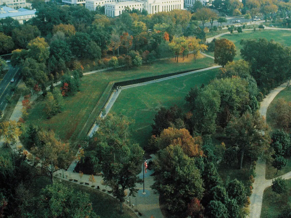 <ul><li><p>By Maya Lin (1982);</p></li><li><p>Dedicated to the deceased and missing-in-action soldiers of the Vietnam War.</p></li><li><p>Black granite, a highly reflective surface.</p></li></ul>