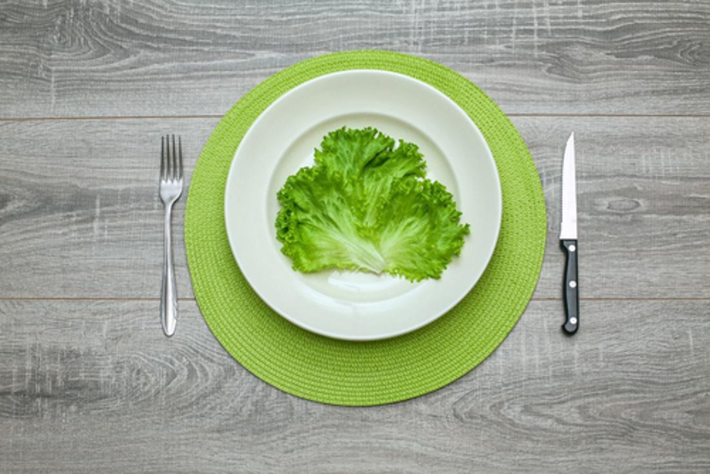 <p>high-nutrient and low-calorie diet is beneficial</p>