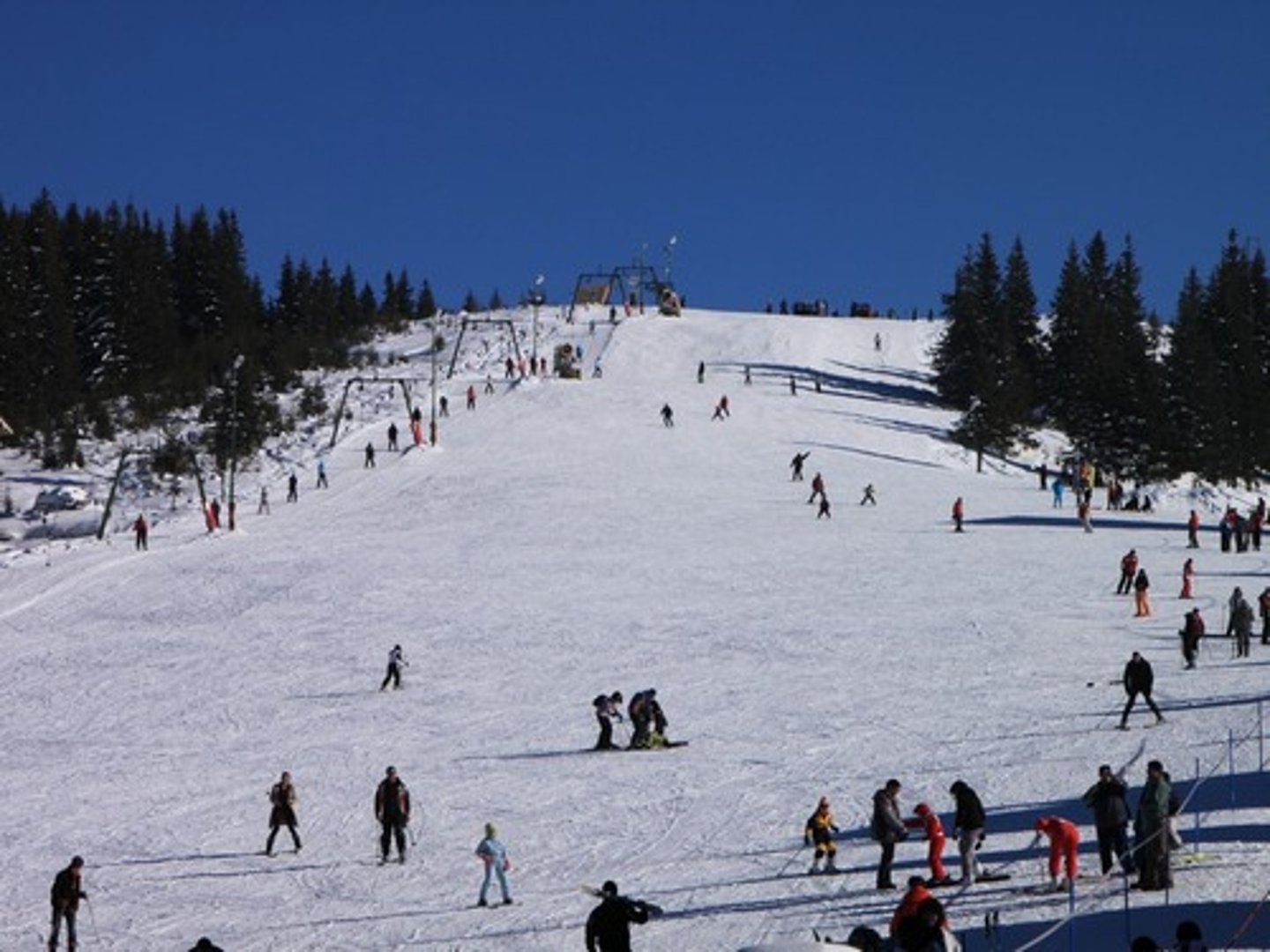 <p>a ski resort</p>
