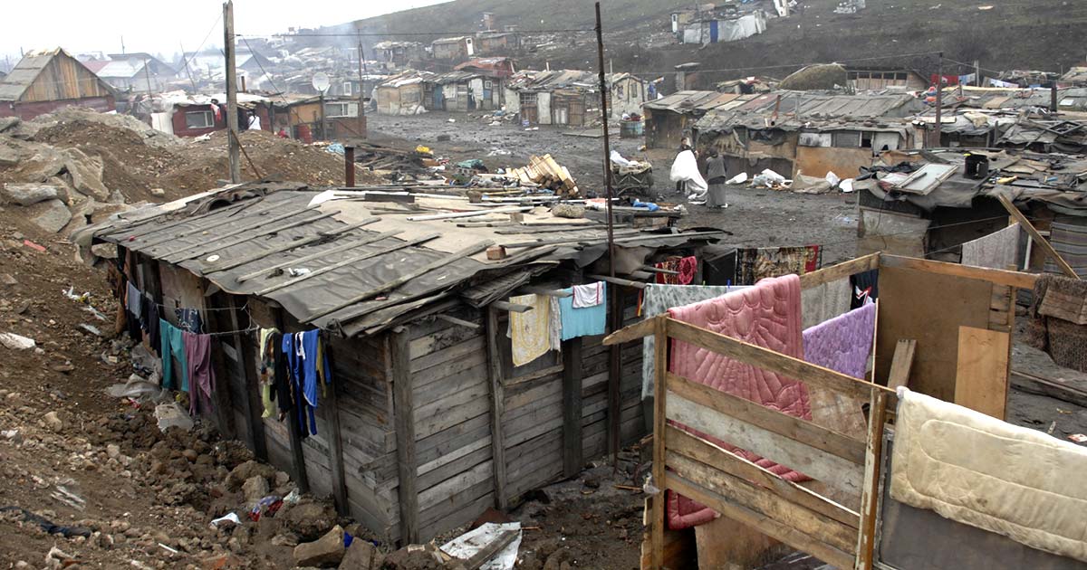 <p>slum </p>