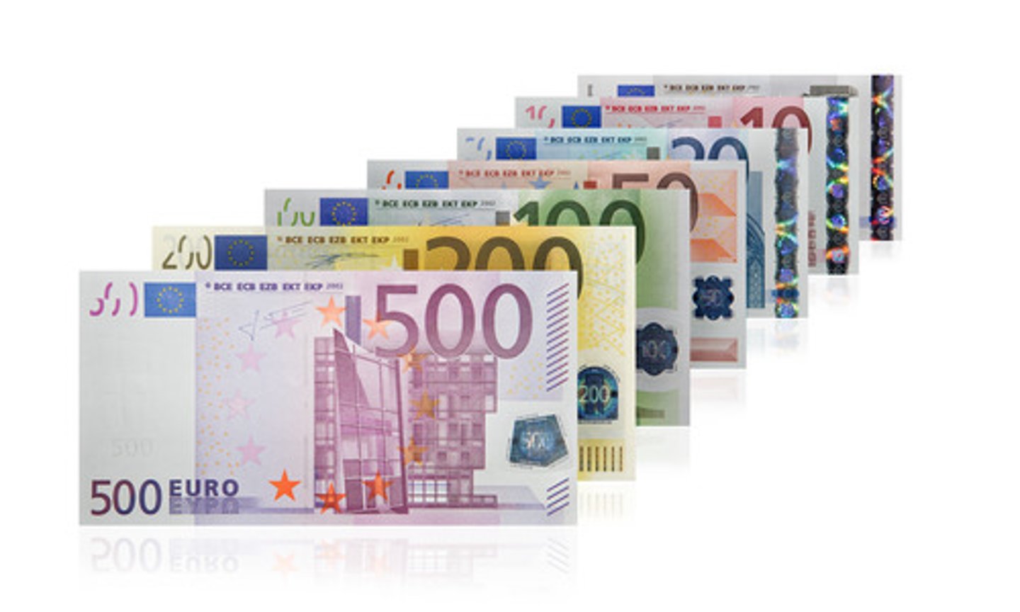 <p>les billets (m.)</p>
