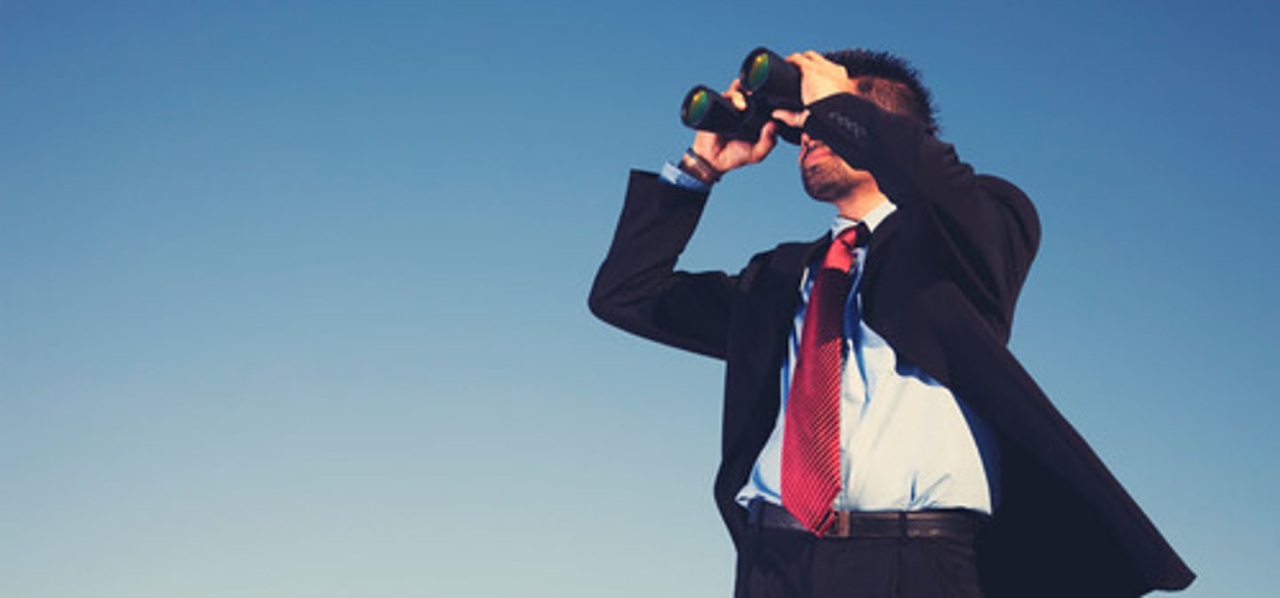 <p>: cân nhắc, suy tính, tìm cách / look to sb for sth: trông mong ai sẽ làm gì cho bạn</p><p>Look to: Trông cậy vào ai đó / Mong đợi điều gì từ ai.</p><p>Ví dụ: "They look to the government for help." (Họ trông cậy vào chính phủ để được giúp đỡ.)</p>