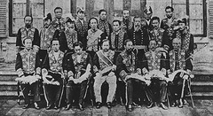 Former samurai who became advisors to the emperor during the Meiji Restoration