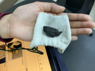<p>what is the name of this rock?<br>what kind of rock is this?</p><p>what is its texture?</p>