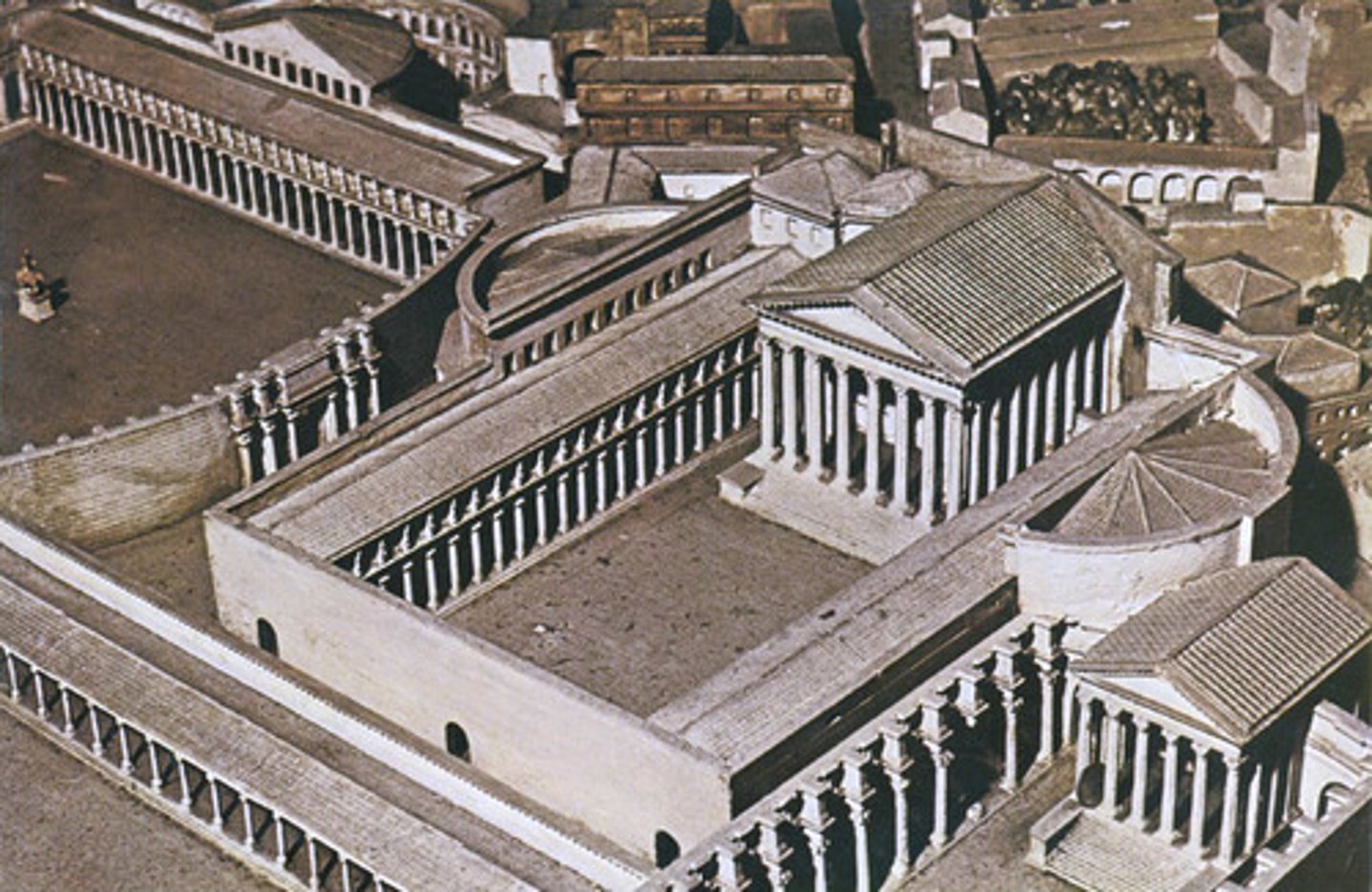 <p>-A place where elections, public speeches and gladiator matches took place</p><p>-Built by Augustus adjacent to the Forum of Caesar</p>