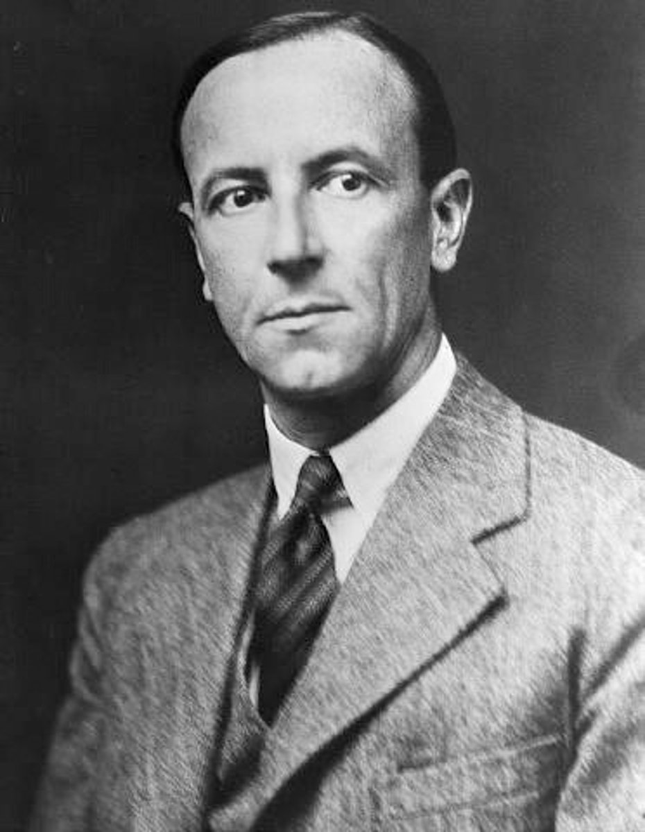 <p>discovered the neutron</p>