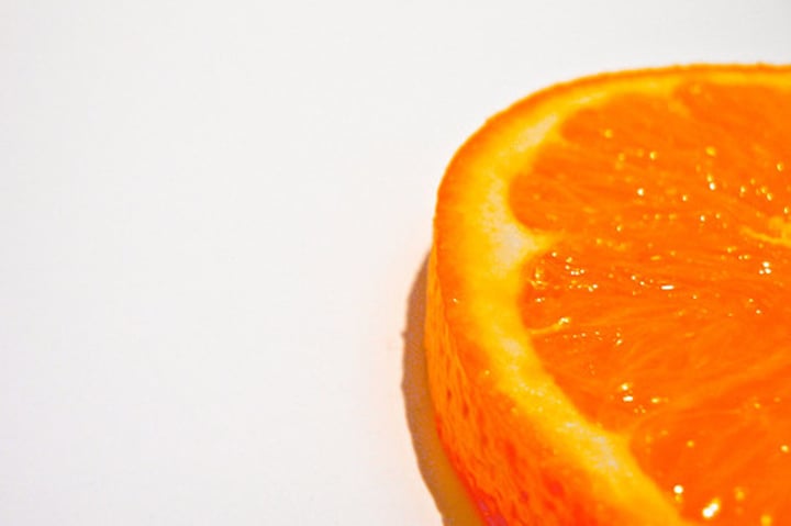 <p>Orange</p>