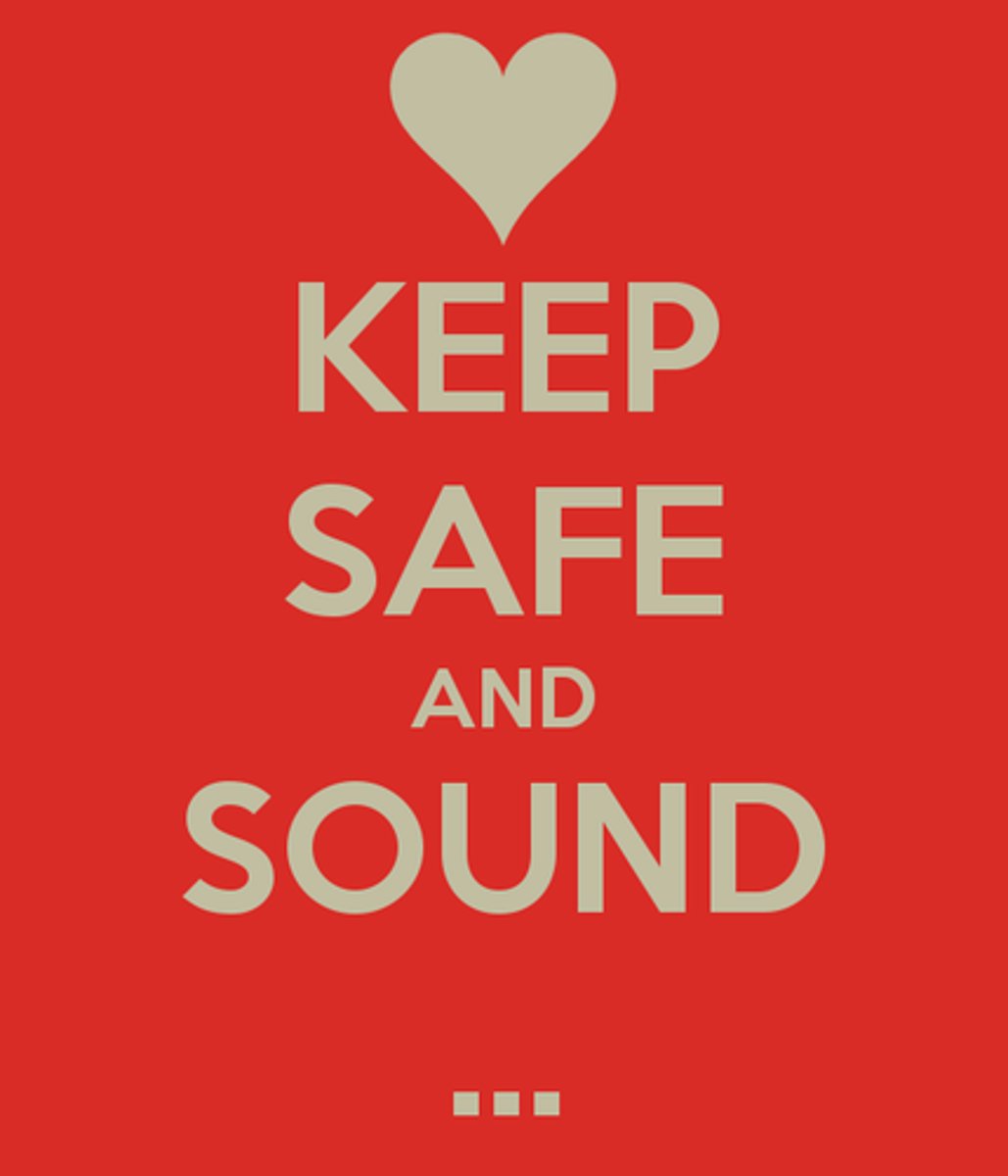 <p>píng píng ān ān <br>safe and sound</p>