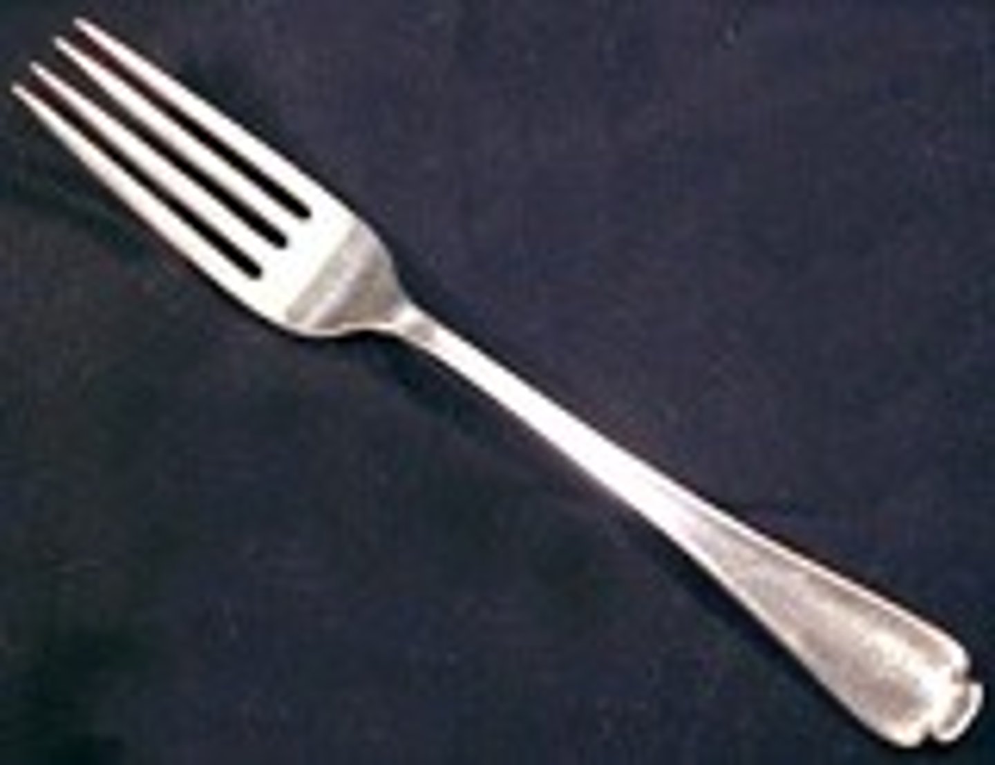 <p>el tenedor</p>