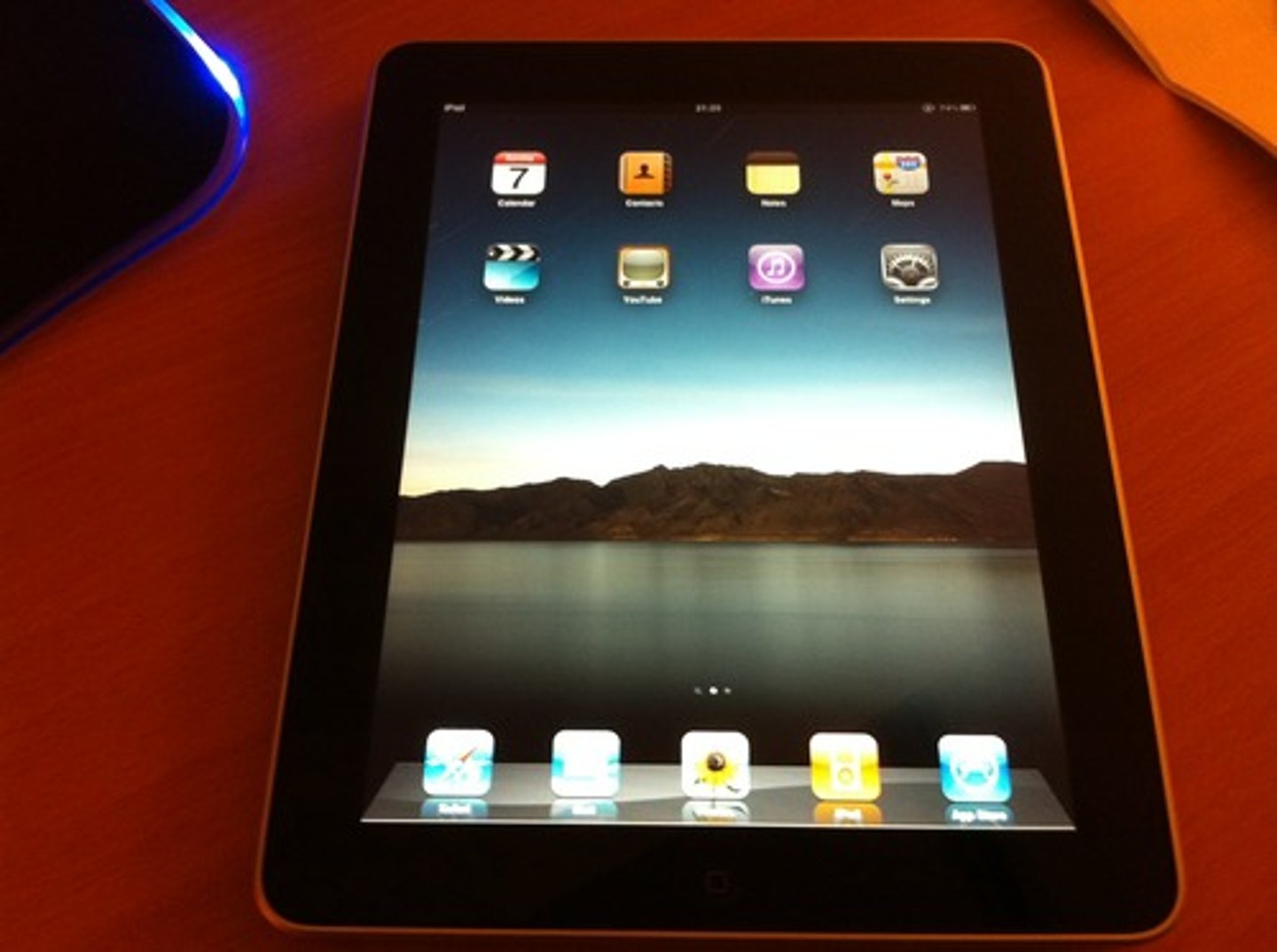 <p>tablet</p>