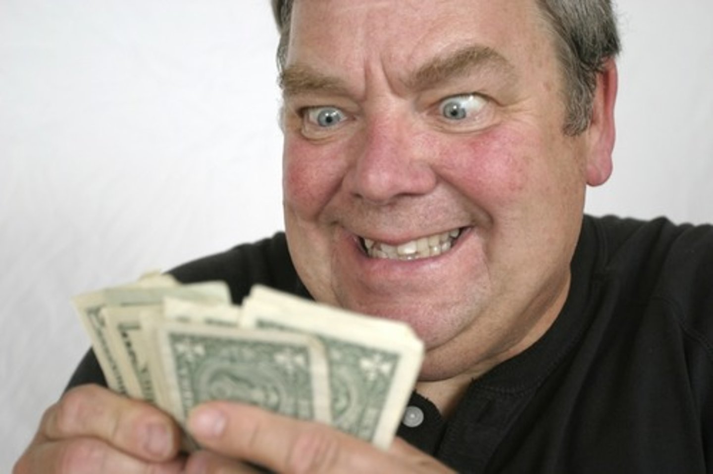 <p>(adj.)貪腐的，腐敗的</p>