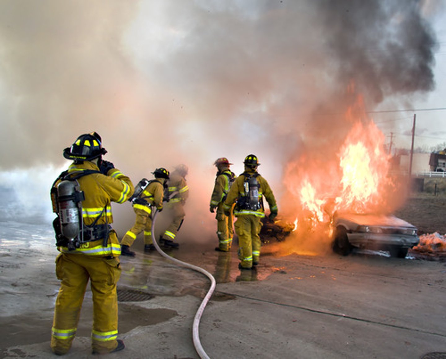 <p>The firefighters put out the fire.</p>
