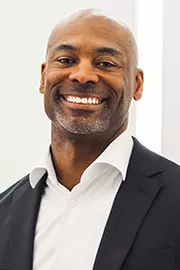 <p>Michael Huff</p>