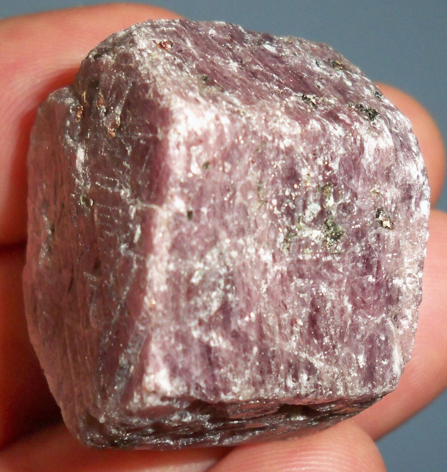 <p>Mineral, (brown)Silky Earthy-(pink)vitreous, colorless streak(pink)-brown streak(brown) ,very hard</p>