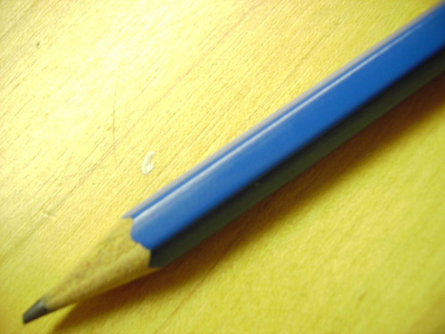 <p>Do you have pen?</p>